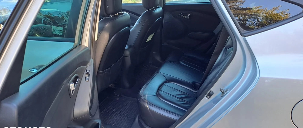 Hyundai ix35 cena 31400 przebieg: 363700, rok produkcji 2010 z Lubsko małe 379